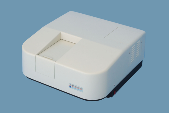 波長範囲 190 - 900nm の分子分光学、波長の正確さ + 0.3nm